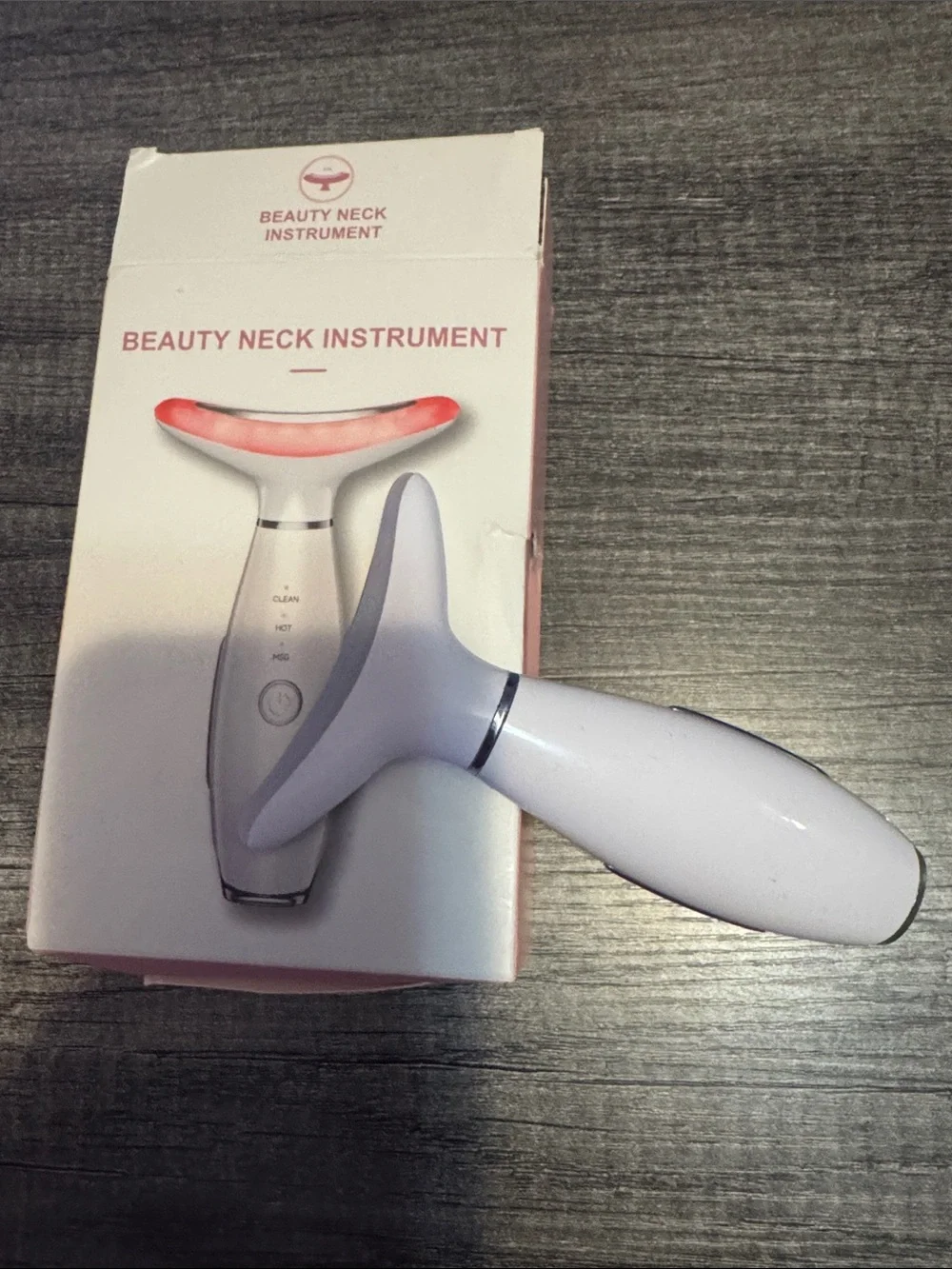 Beauty Neck Instrument Facial/Neck Massager in White